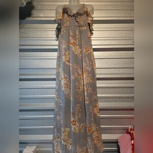 Jessica Simpson Gray Floral Maternity Dress